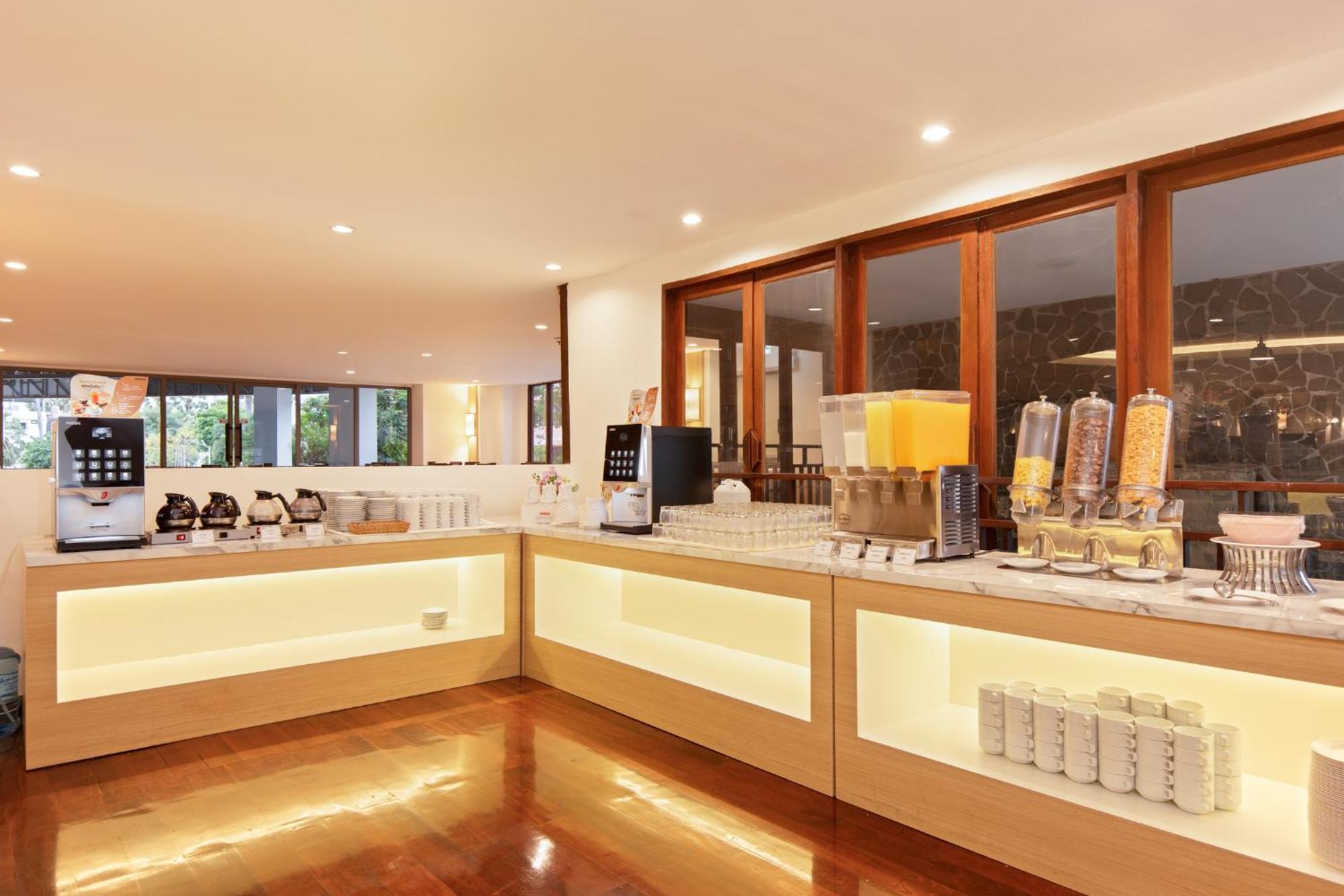 Jomtien Thani Hotel מראה חיצוני תמונה